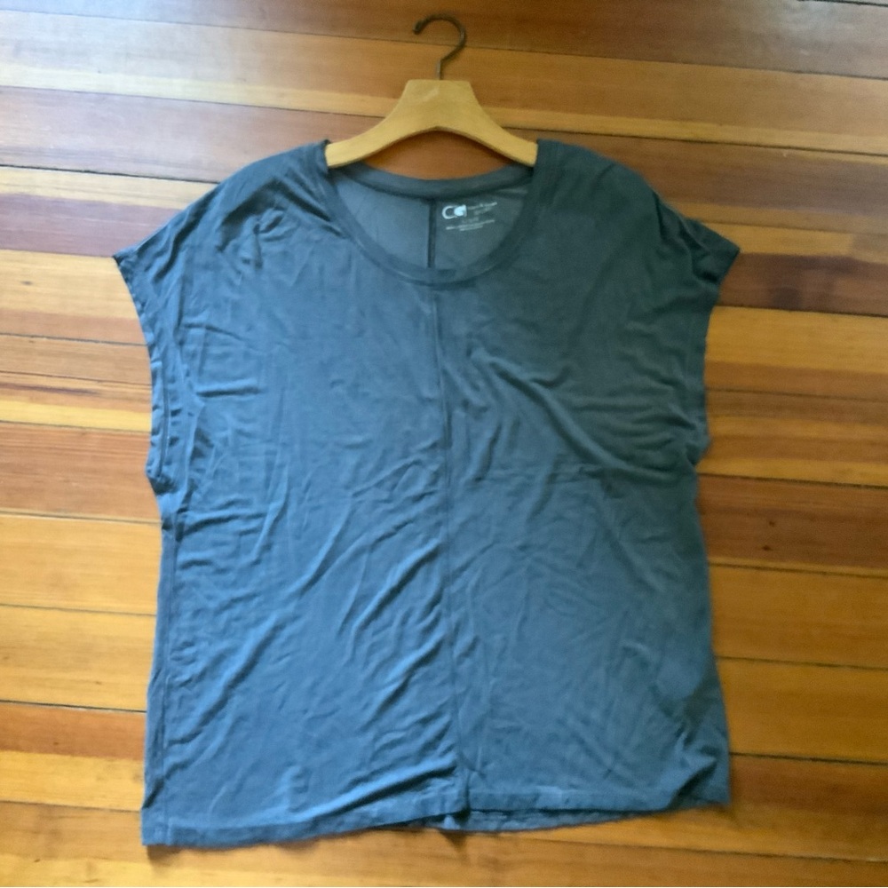Cable & Gauge Charcoal Short Sleeve Top
